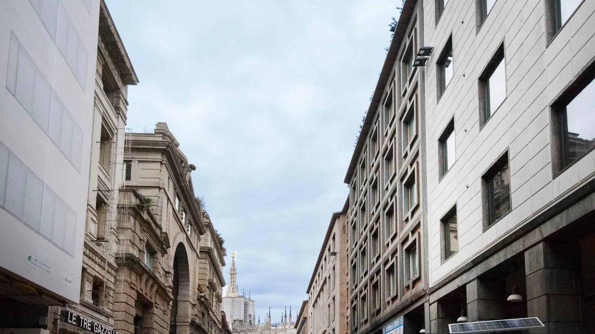 Duomo View - 2 Min From Duomo Amazing Location Apartment Milan 0*,  Italy