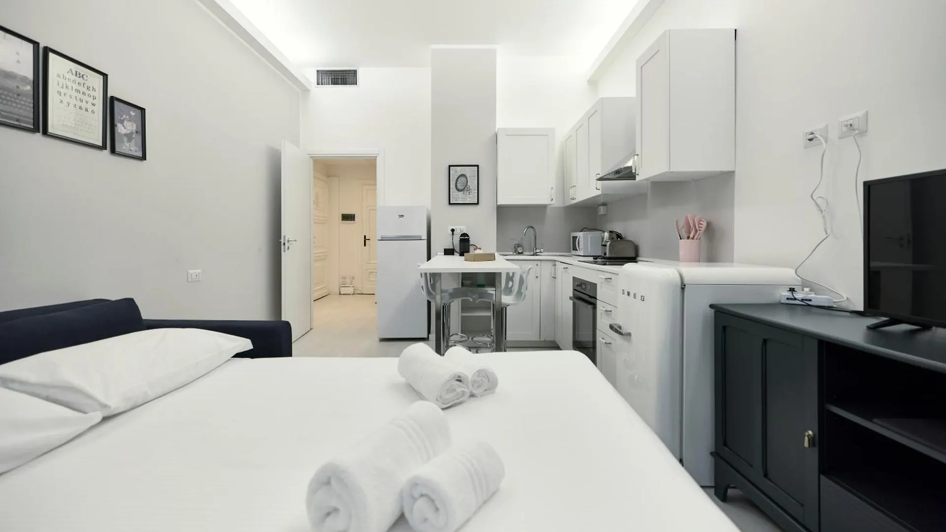 Duomo View - 2 Min From Duomo Amazing Location Apartment Milan